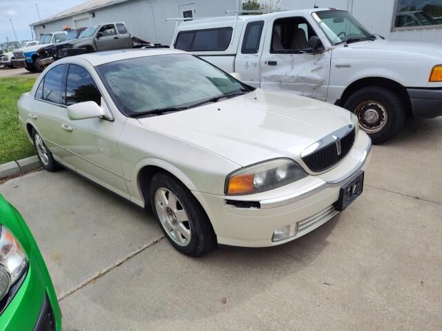 Lincoln LS