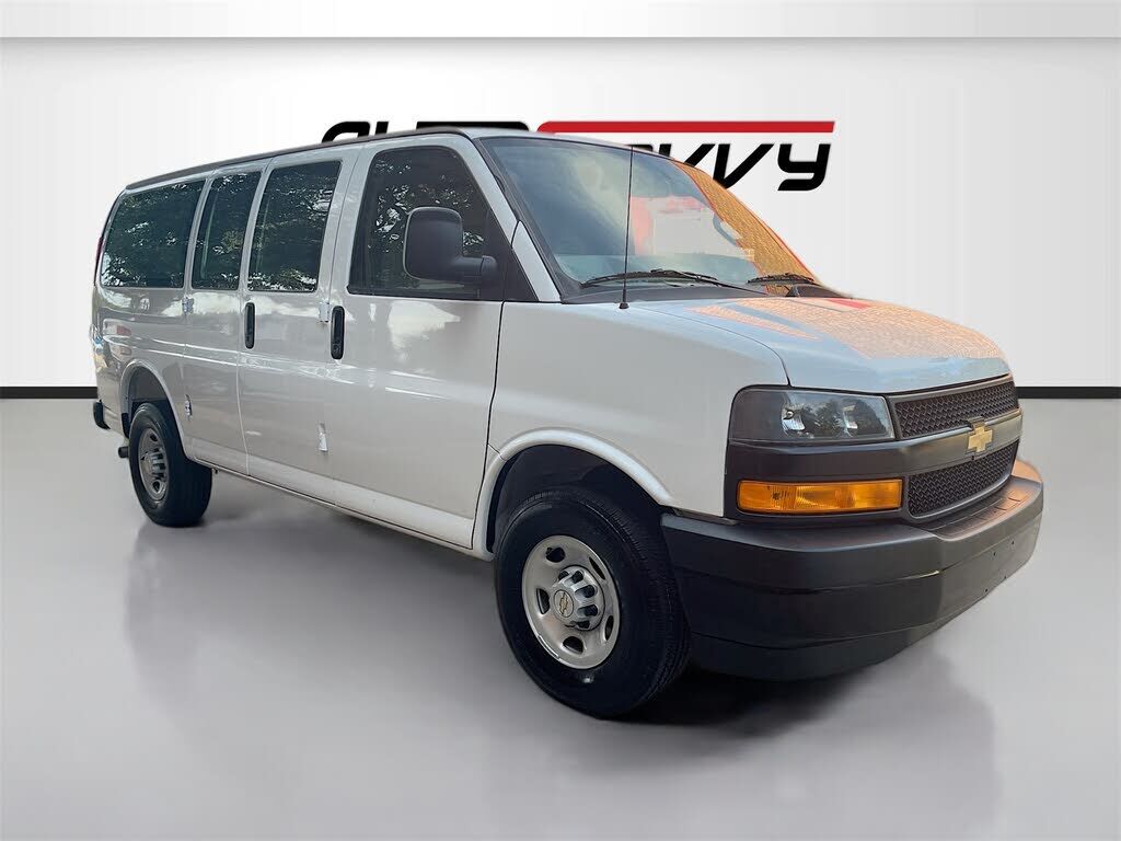2025 CHEVROLET Express