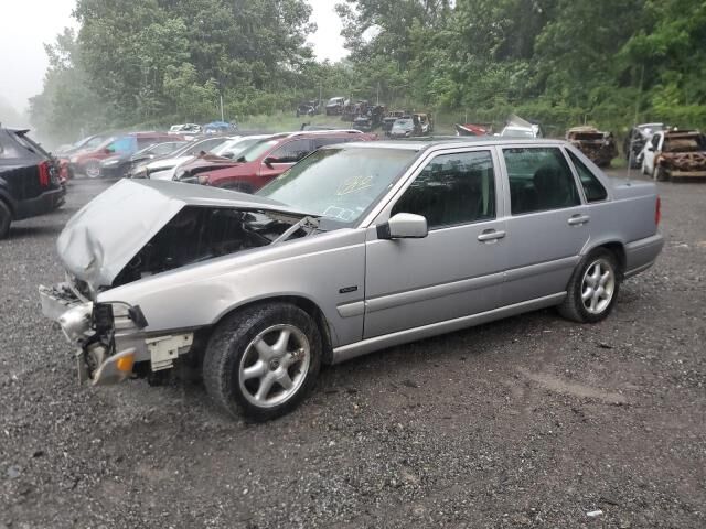 Volvo S70