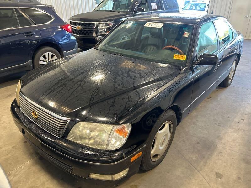 Lexus LS
