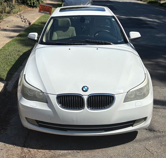 BMW 528i