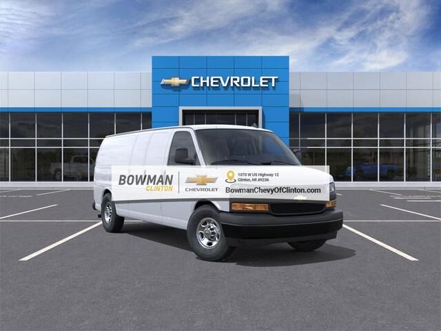 2025 CHEVROLET Express