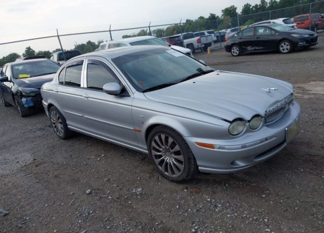 Jaguar X-Type