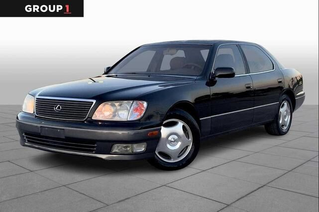 Lexus LS