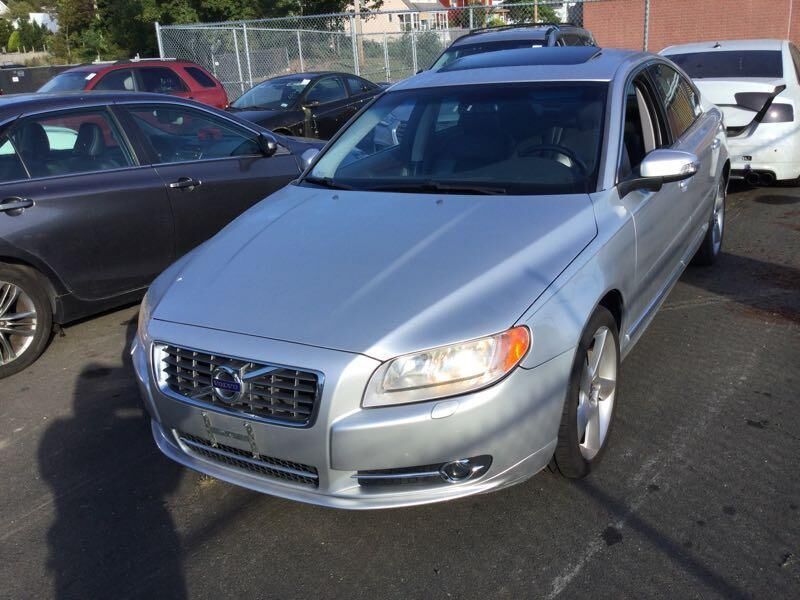 Volvo S80