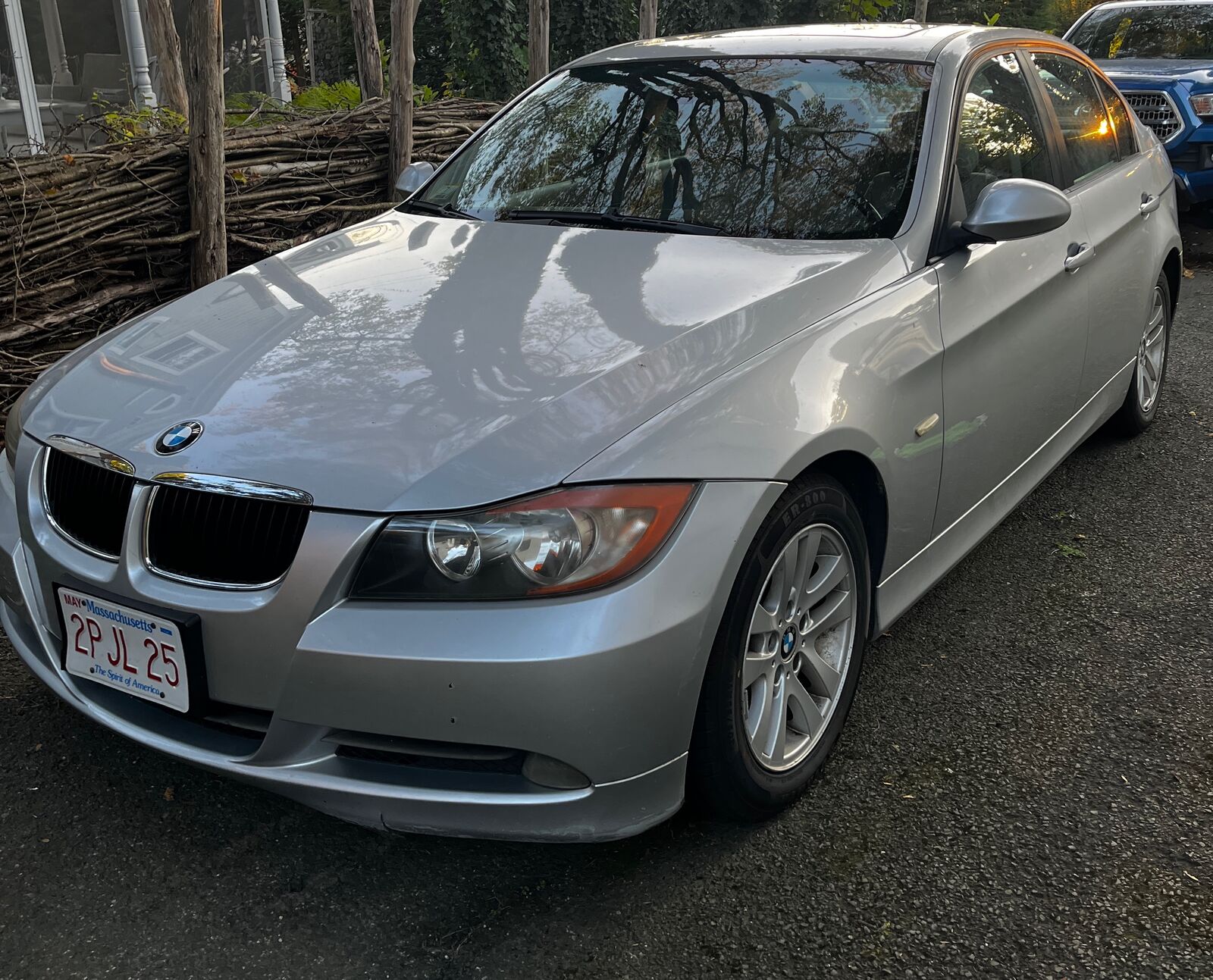 BMW 328i