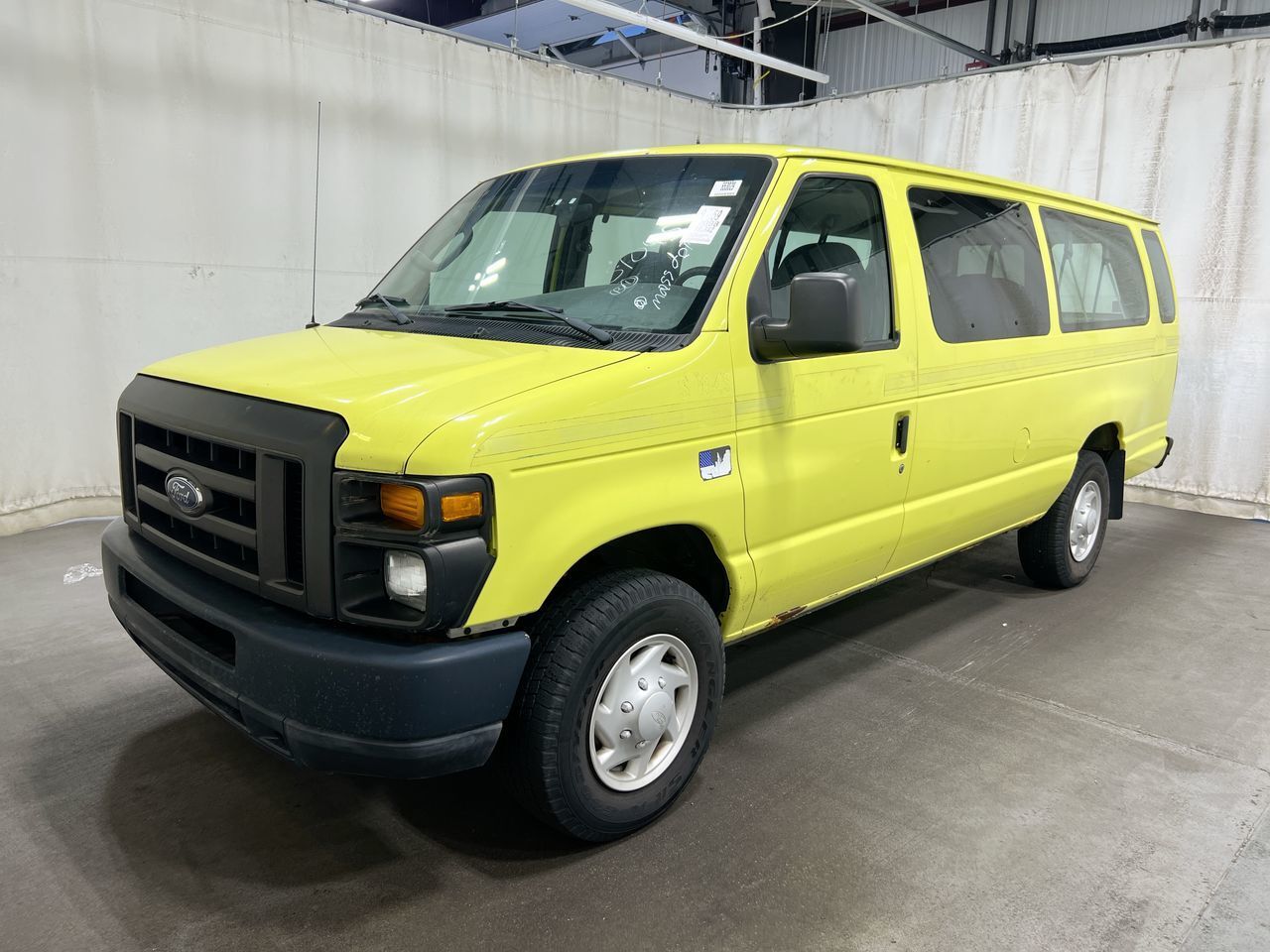 Ford E-350