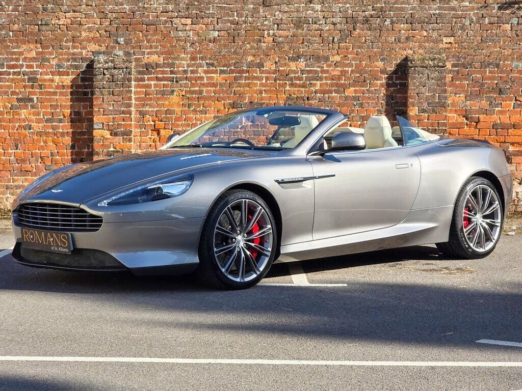 Aston Martin DB9
