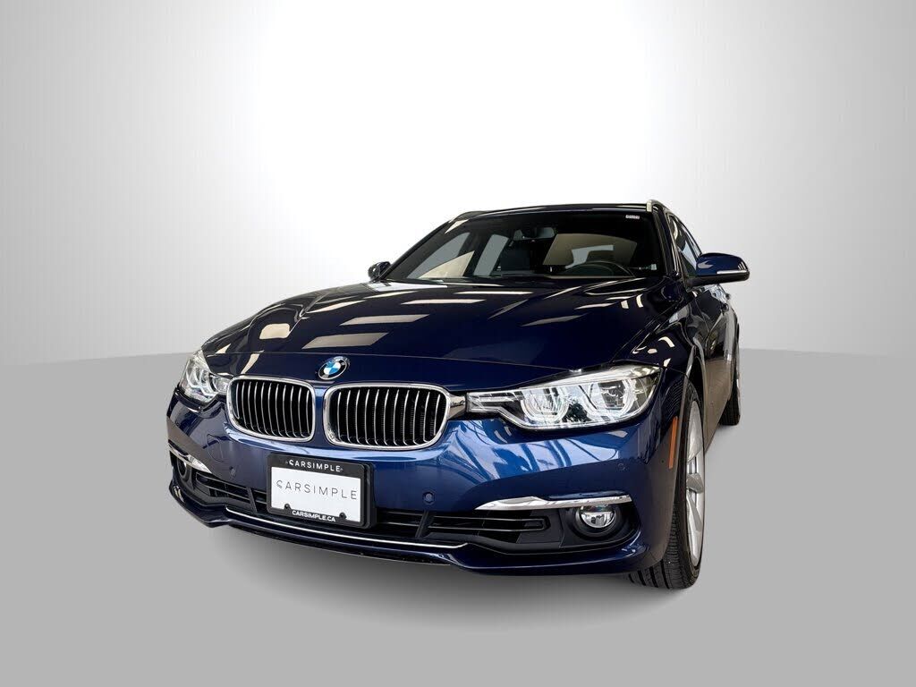 BMW 330i