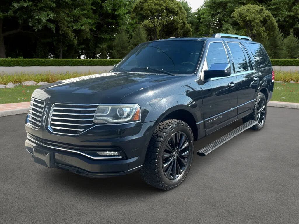 Lincoln Navigator