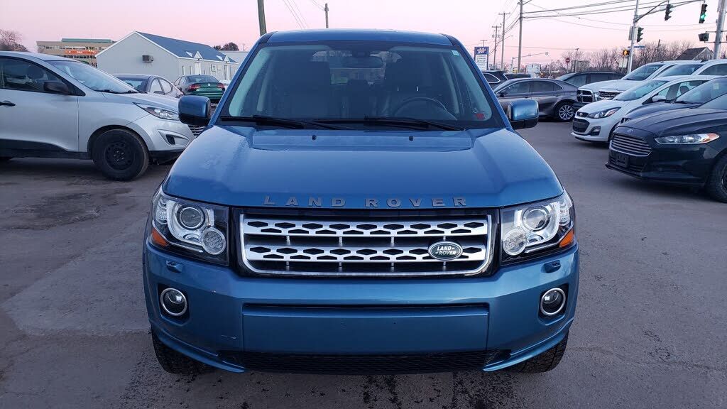 Land Rover LR2