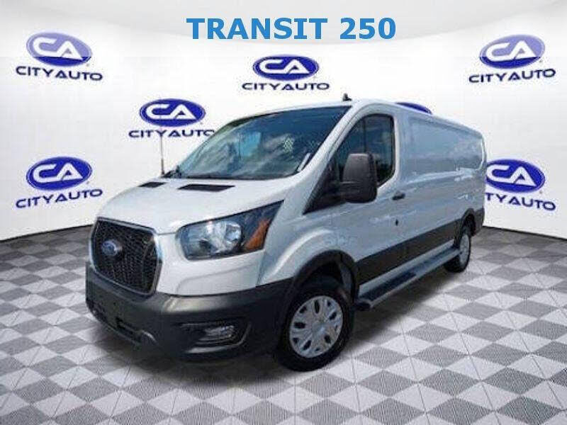 2023 FORD Transit