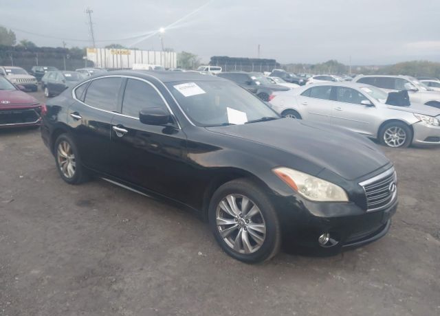 Infiniti M37