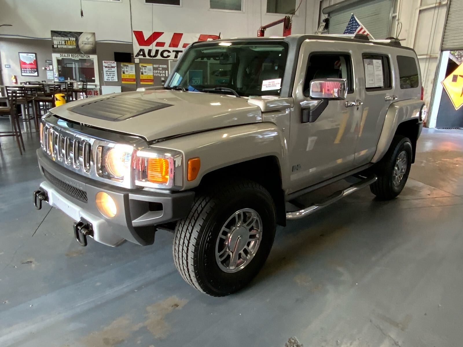 HUMMER H3