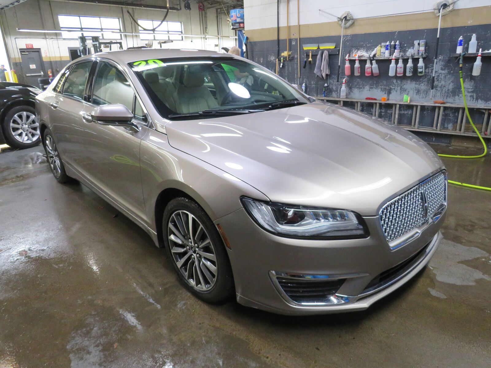 2020 LINCOLN MKZ