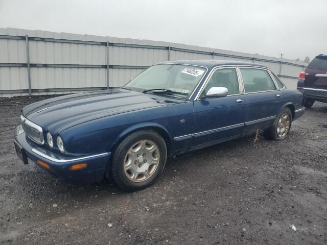 Jaguar Vanden Plas