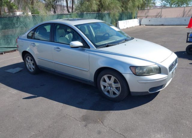 Volvo S40