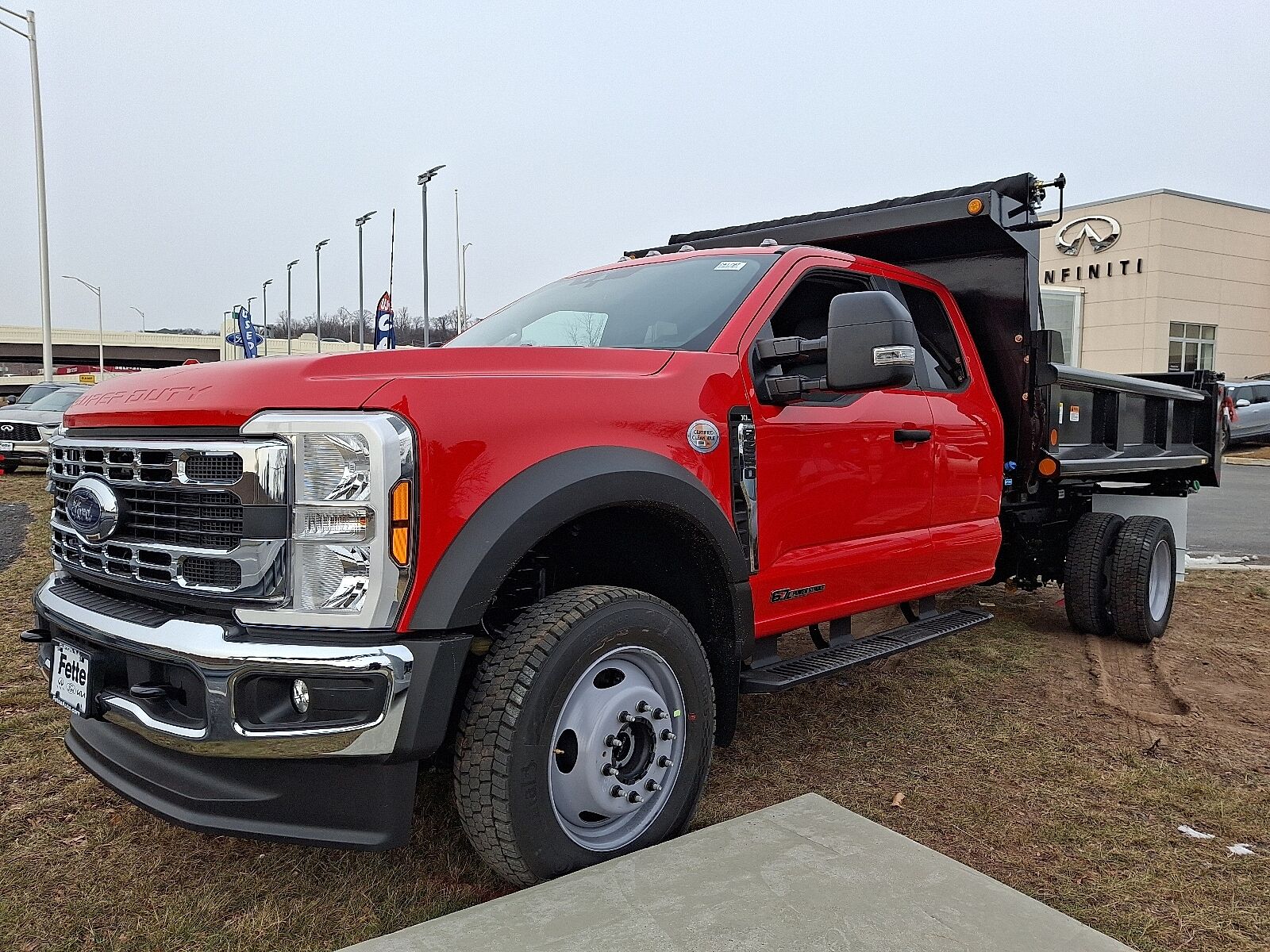 2024 FORD F-550