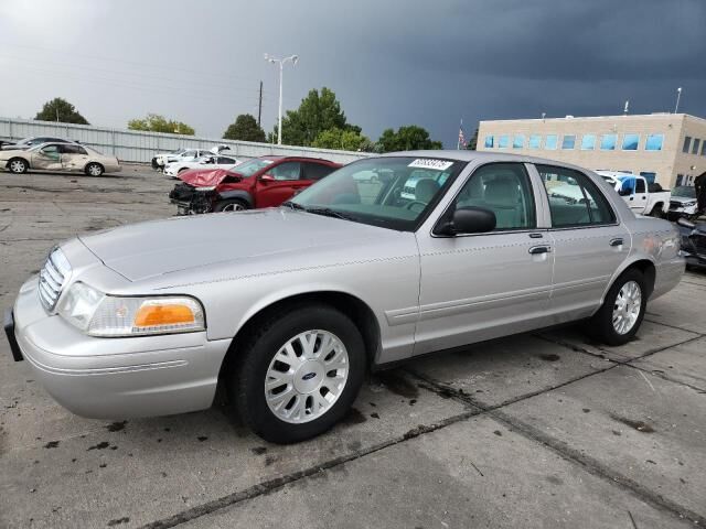 Ford Crown Victoria