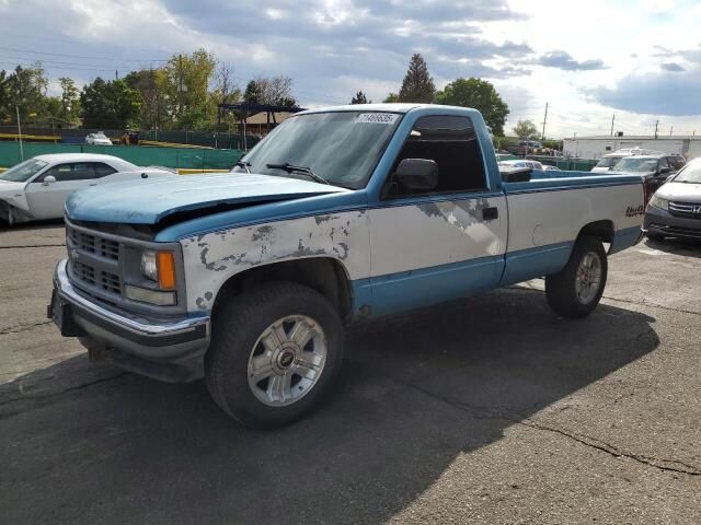 Chevrolet GMT-400