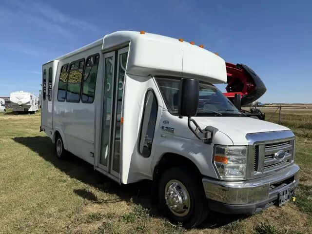 Ford E-350