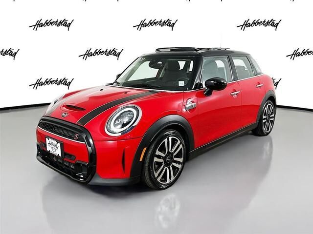 2023 MINI Hardtop