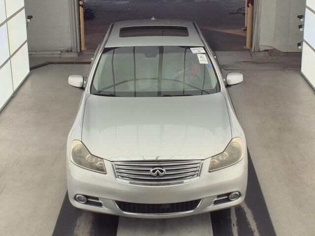 Infiniti M35