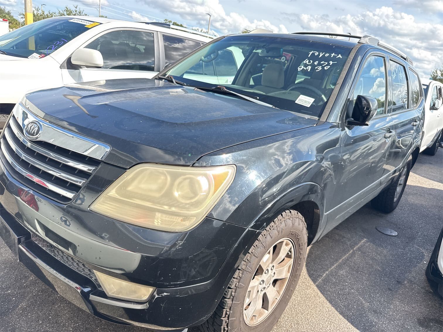 Kia Borrego
