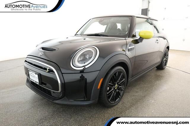 2023 MINI Hardtop
