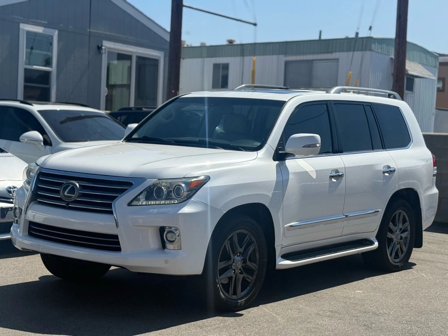 Lexus LX