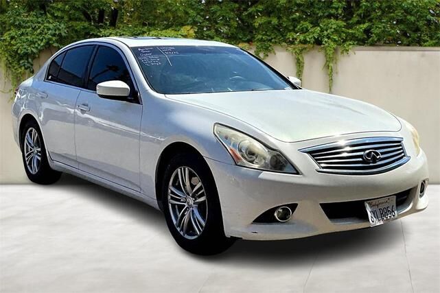 Infiniti G25