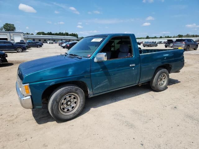 Nissan Pickup