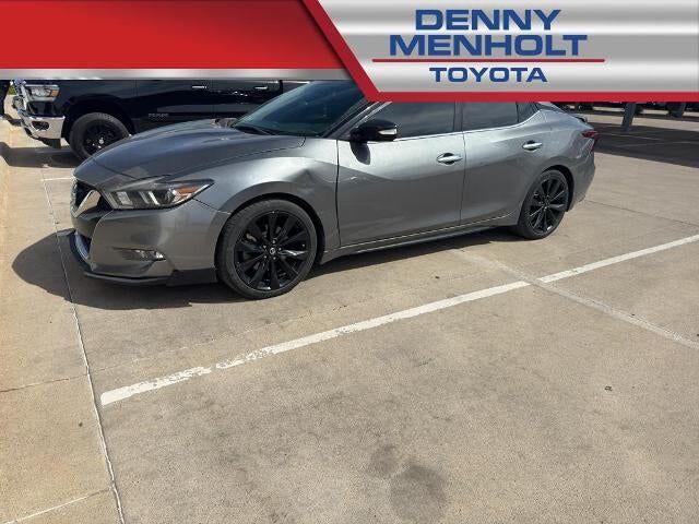 Nissan Maxima
