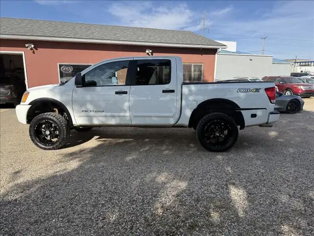 Nissan Titan
