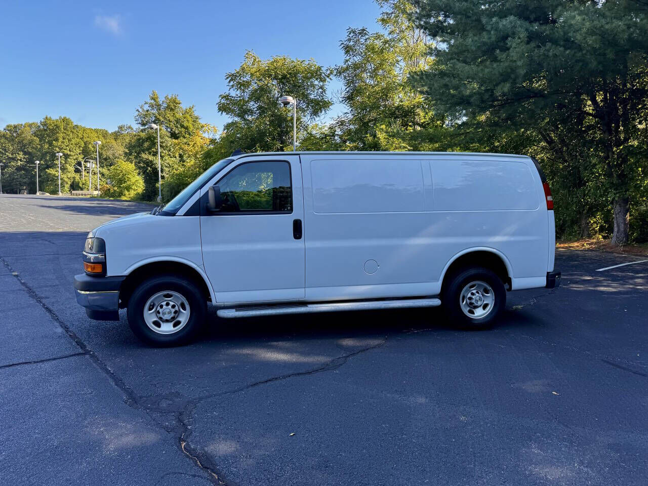 2023 CHEVROLET Express