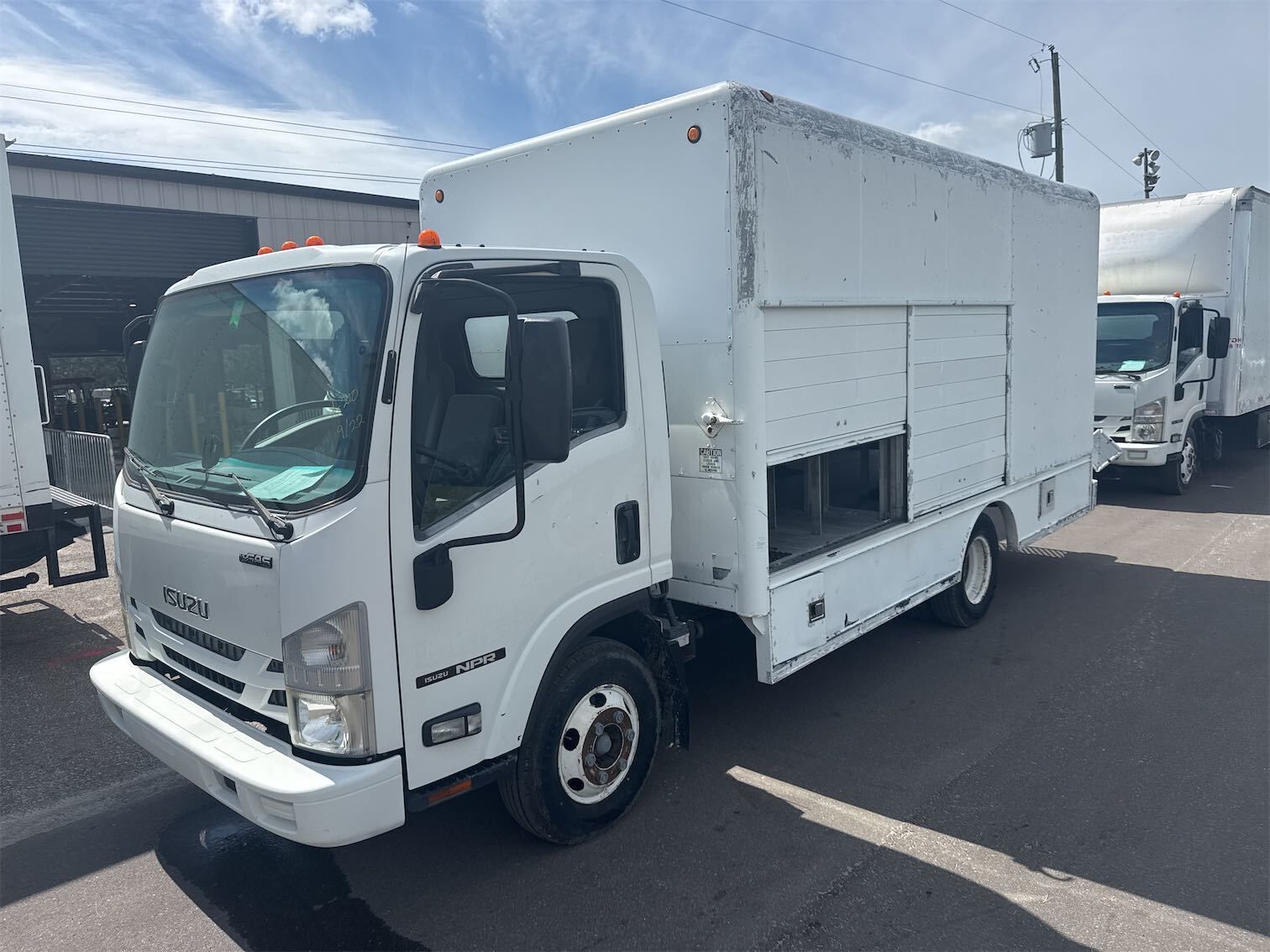 Isuzu NPR/NPR-HD