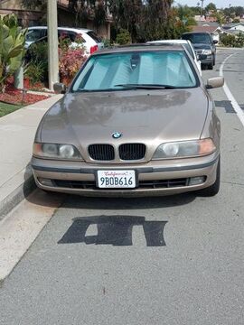 BMW 528i