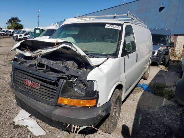 GMC Savana