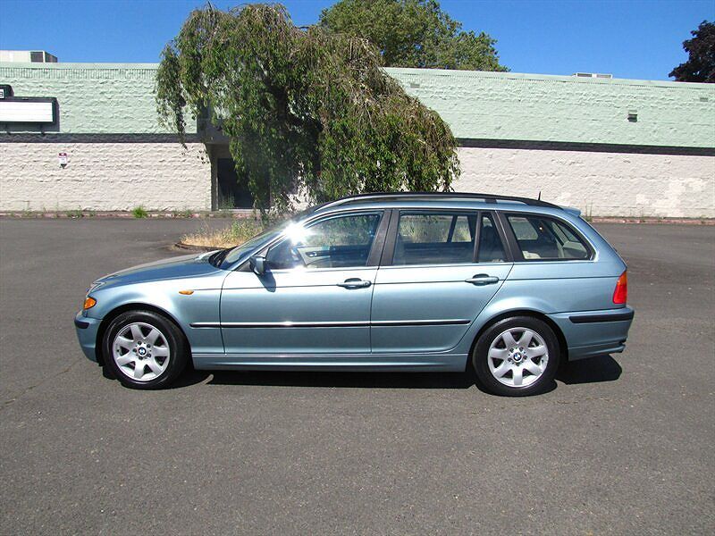 BMW 325i