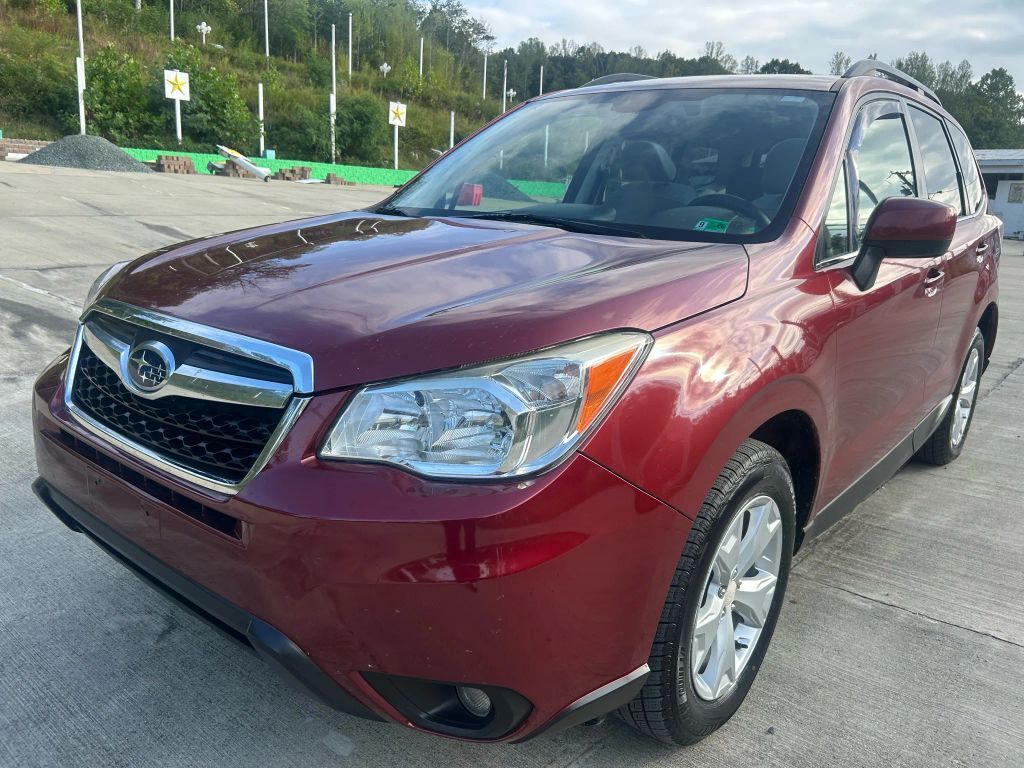 2016 SUBARU Forester