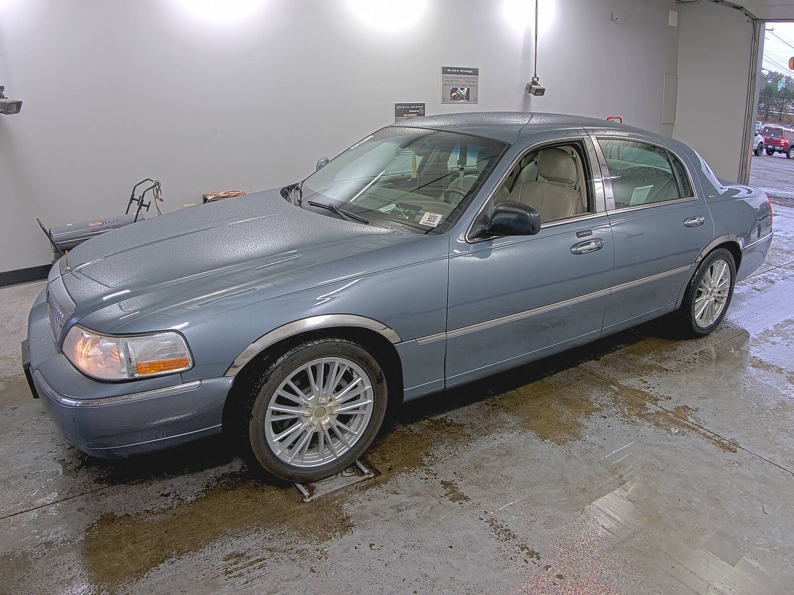 Lincoln Town Car