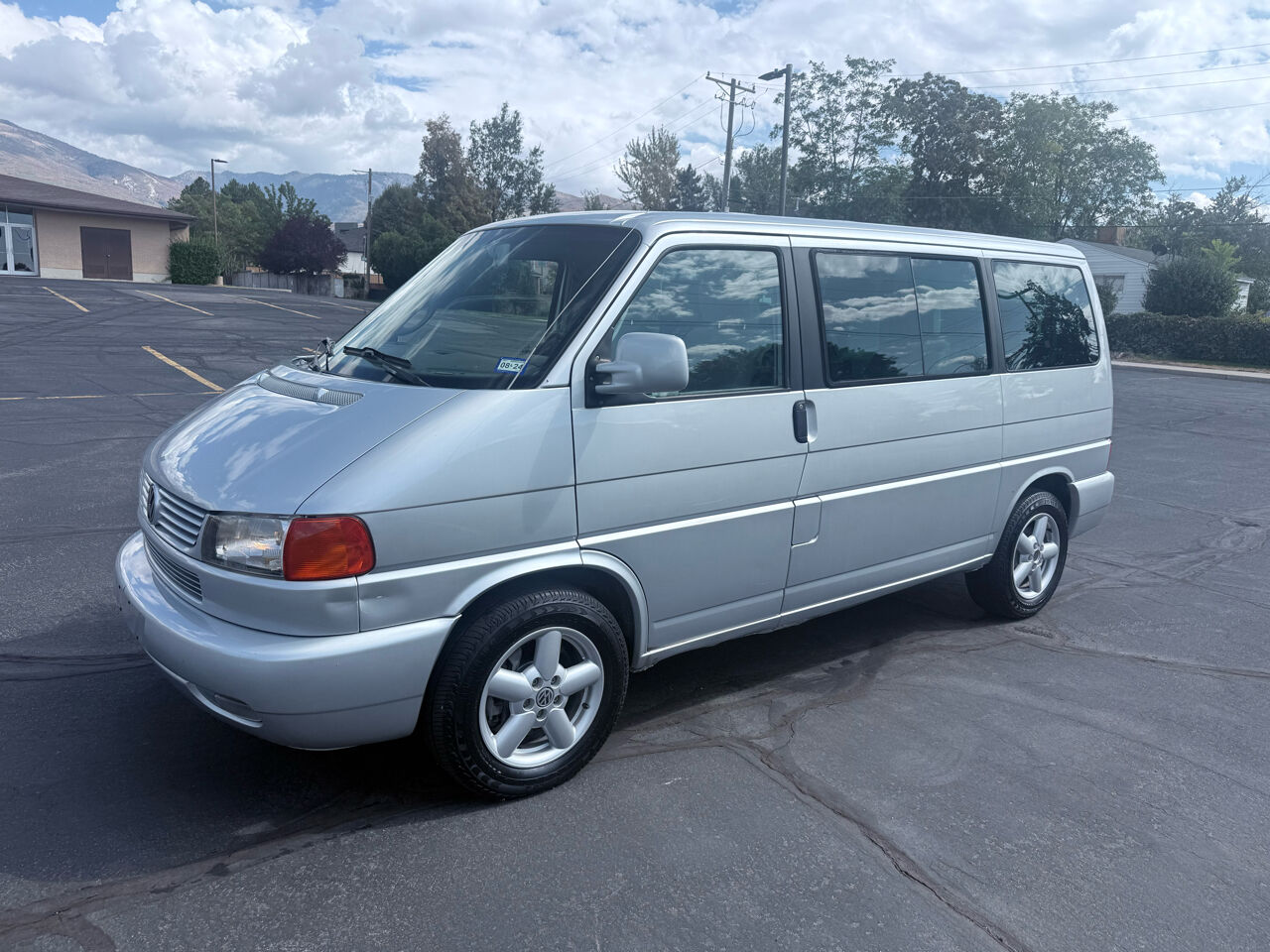2002 VOLKSWAGEN Euro Van