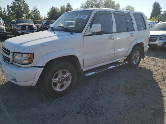 Isuzu Trooper