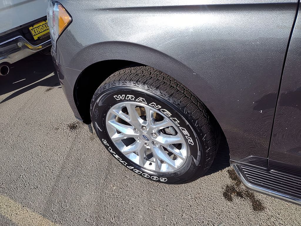 2020 FORD Expedition