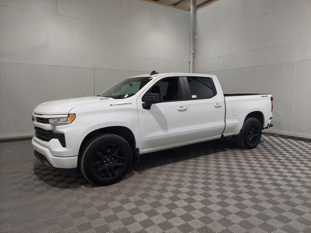 2023 CHEVROLET Silverado