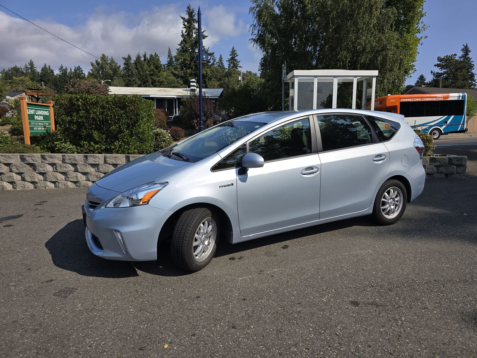 Toyota Prius V