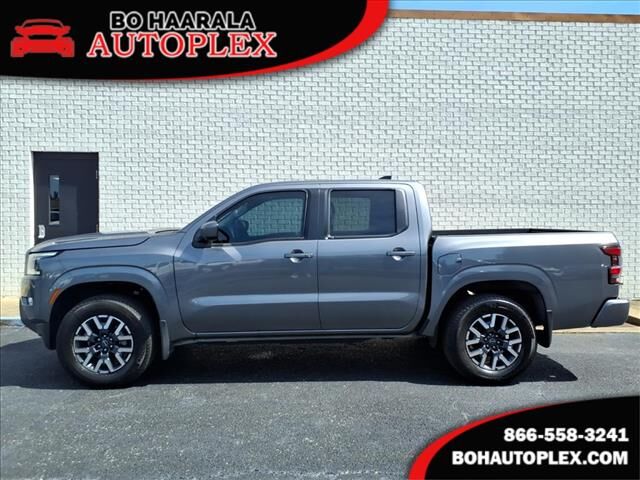 2024 NISSAN Frontier