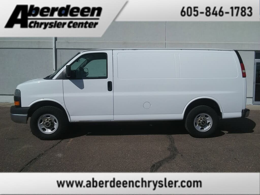 GMC Savana