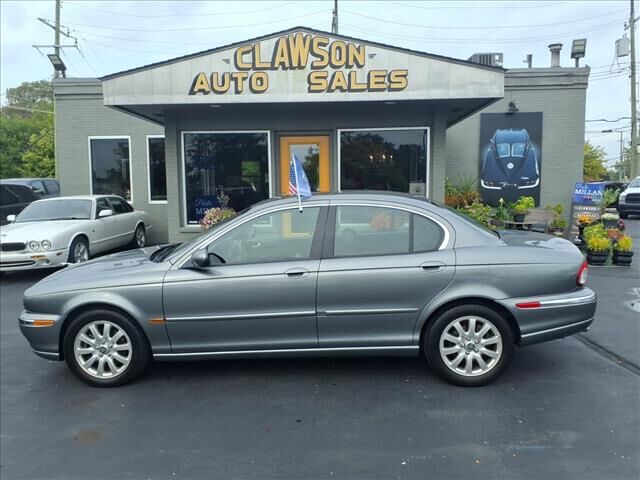 Jaguar X-Type