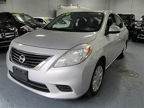 Nissan Versa